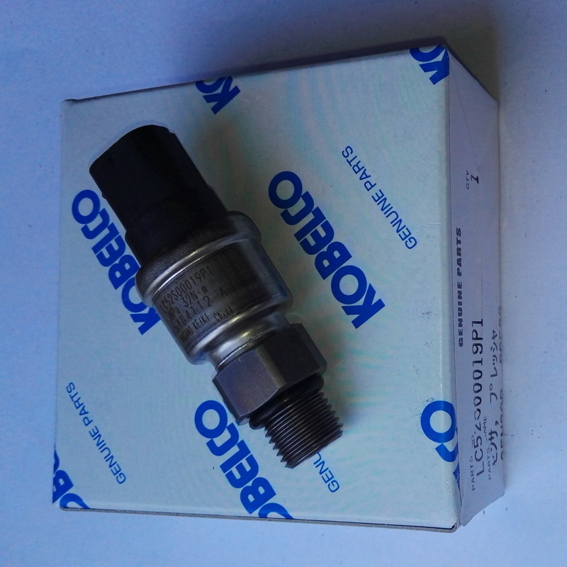 SK200-8 SK250-8 SK260-8 SK330-8 SK350-8低壓傳感器LC52S00019P1